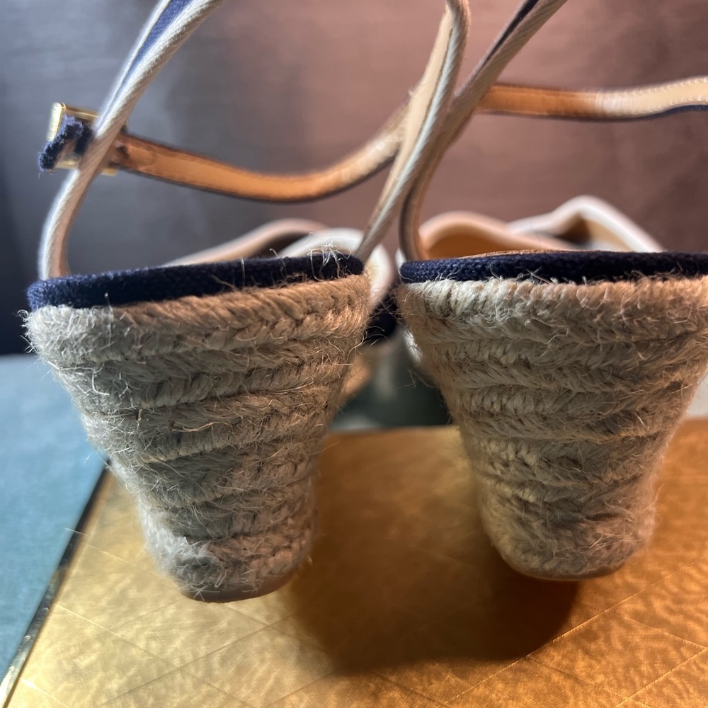 TALBOTS Navy and white Strappy Espadrilles wedged heel Sandals Sz 9 - Picture 3 of 9